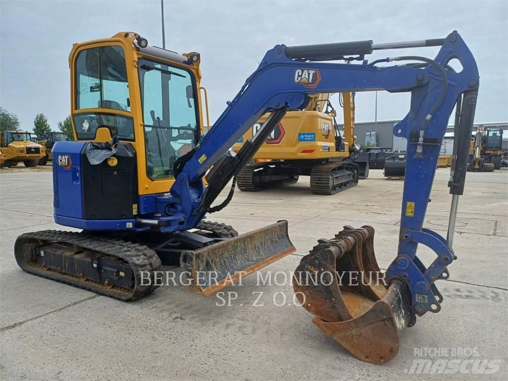 CAT 303 CR 大型油圧ショベル12t以上（パワーショベル・ユンボ）