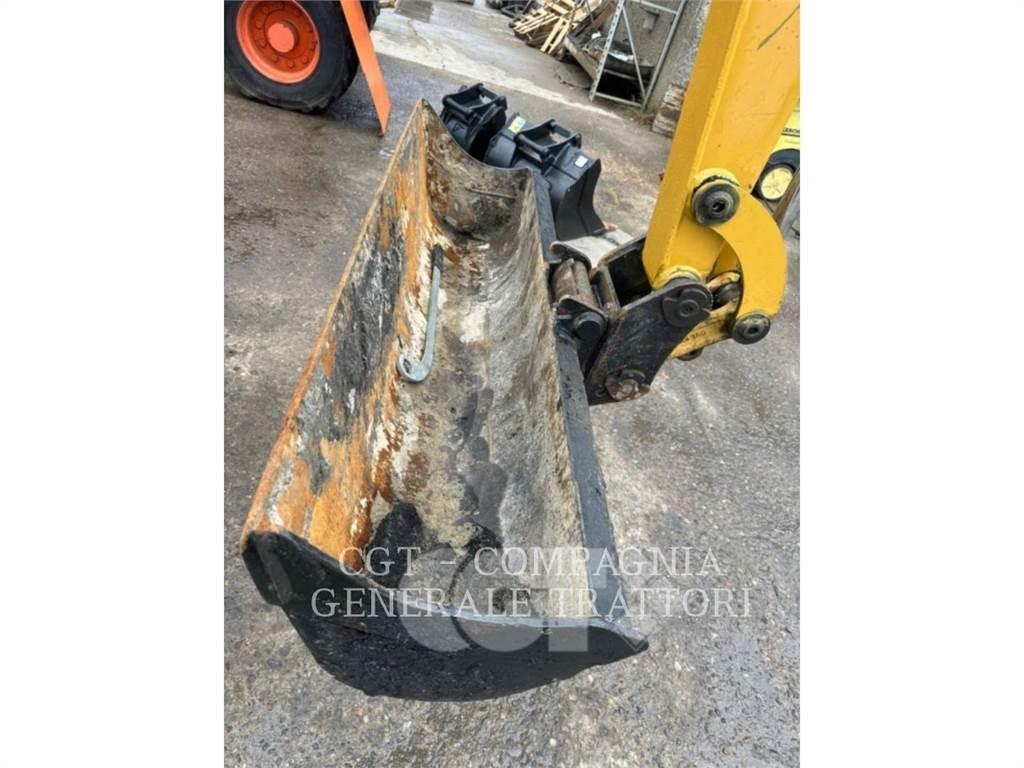 CAT 303 E CR 大型油圧ショベル12t以上（パワーショベル・ユンボ）