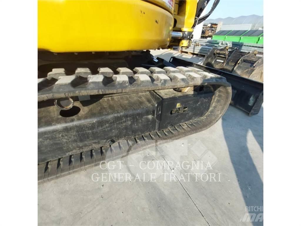 CAT 303 E CR 大型油圧ショベル12t以上（パワーショベル・ユンボ）