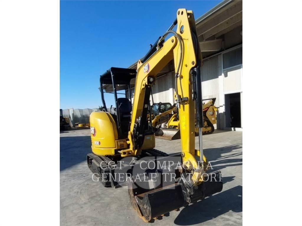 CAT 303 E CR 大型油圧ショベル12t以上（パワーショベル・ユンボ）