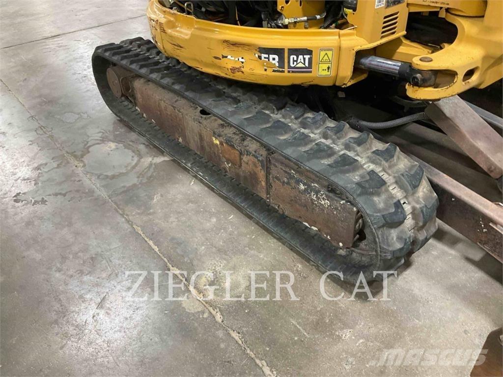 CAT 303C 大型油圧ショベル12t以上（パワーショベル・ユンボ）
