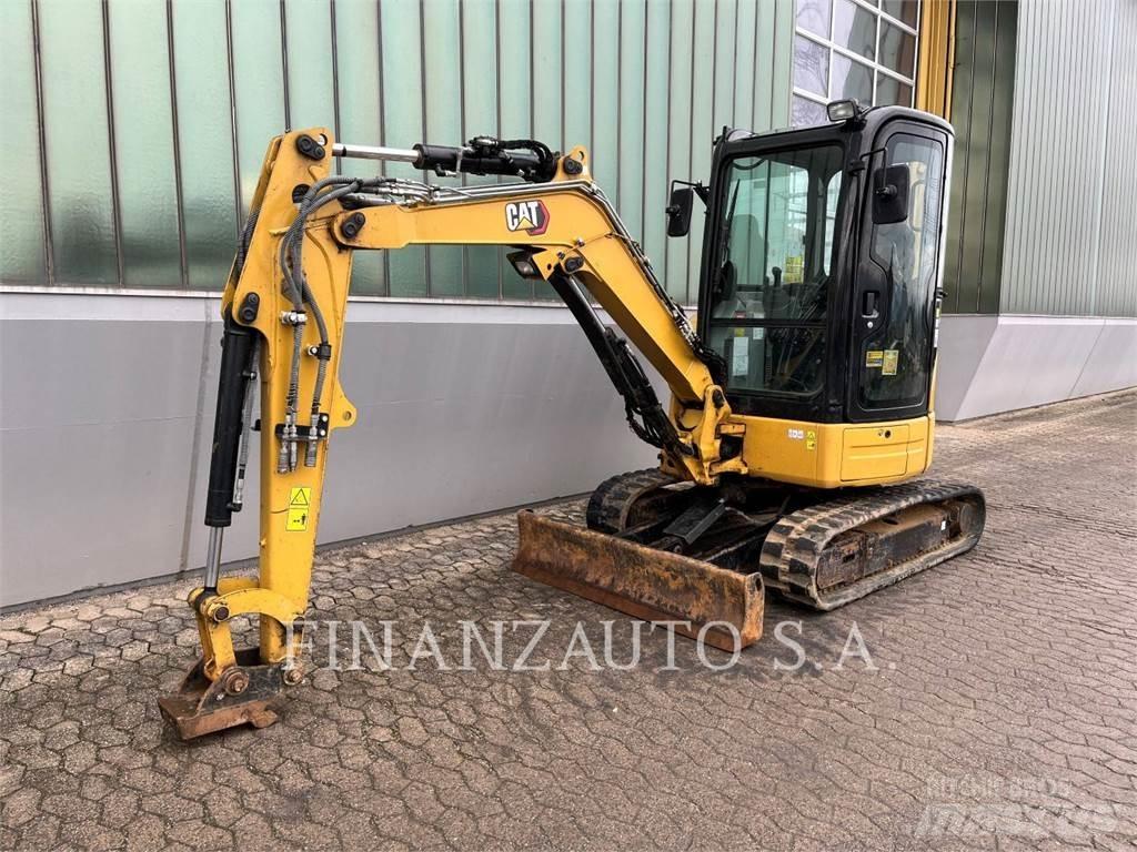 CAT 303E CR 大型油圧ショベル12t以上（パワーショベル・ユンボ）