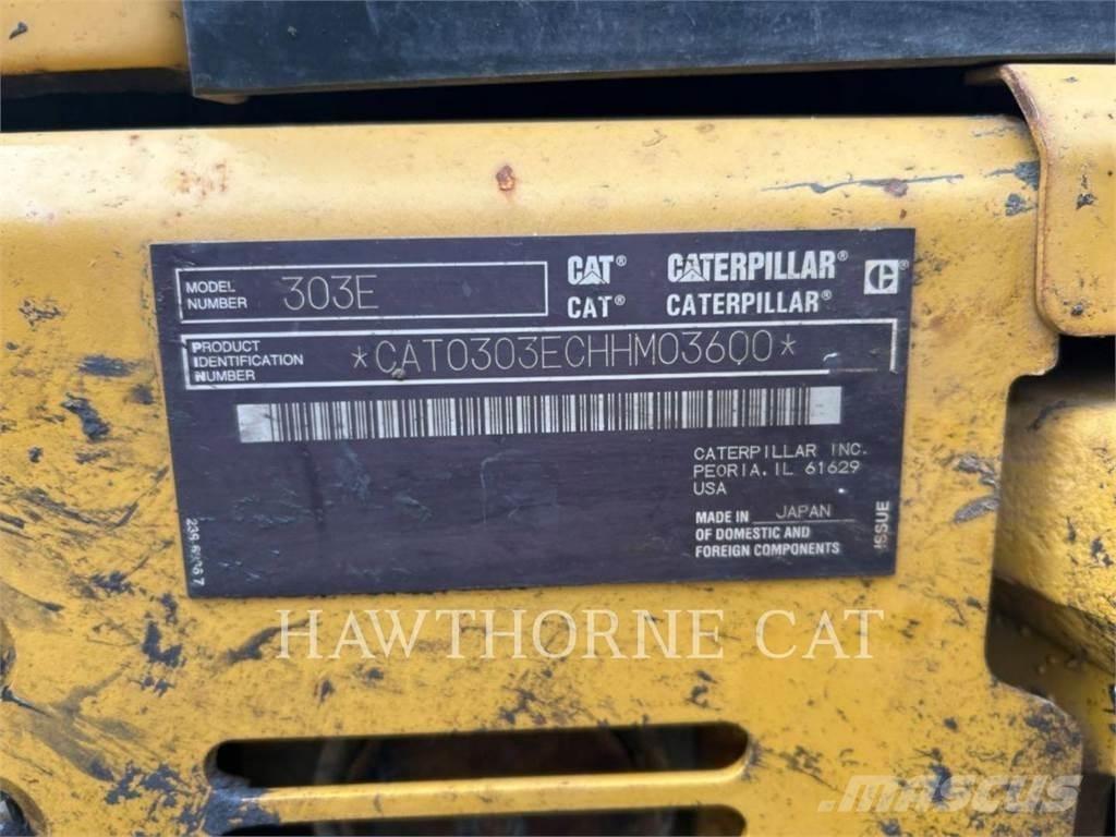 CAT 303E CR 大型油圧ショベル12t以上（パワーショベル・ユンボ）