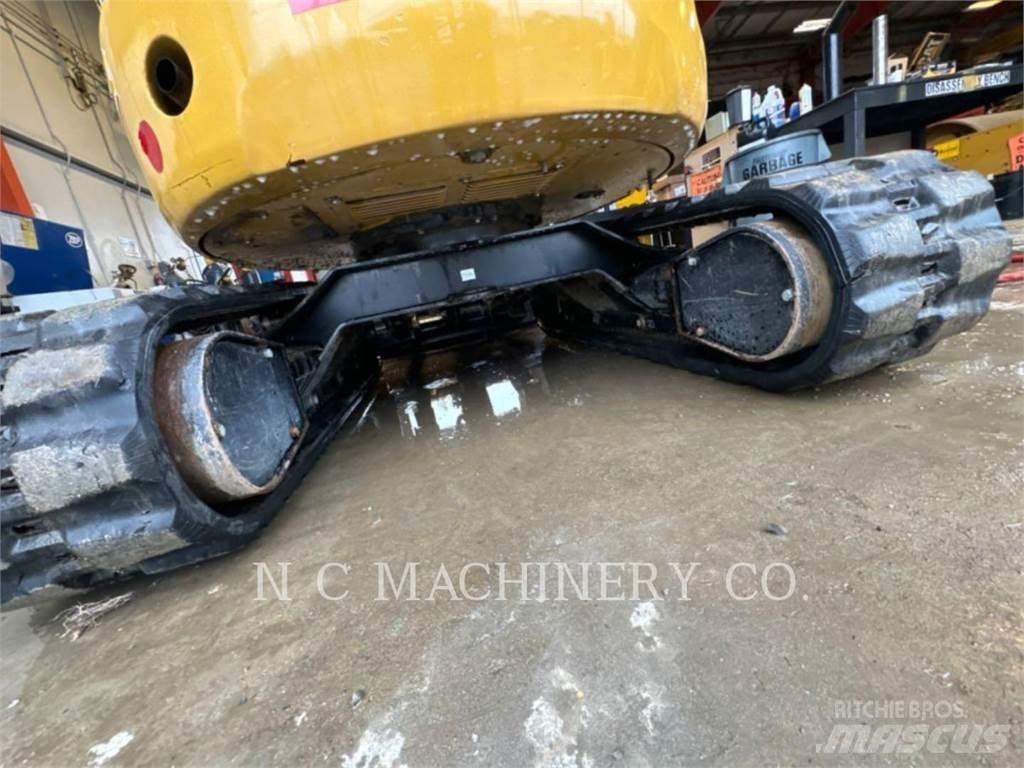 CAT 303E CRCN 大型油圧ショベル12t以上（パワーショベル・ユンボ）