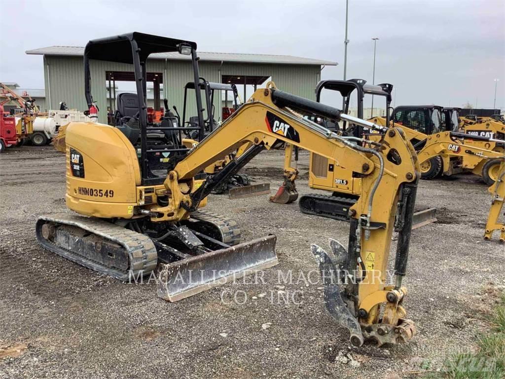 CAT 303ECR 大型油圧ショベル12t以上（パワーショベル・ユンボ）