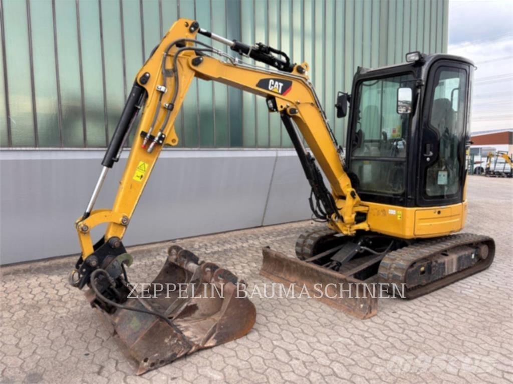 CAT 303ECR 大型油圧ショベル12t以上（パワーショベル・ユンボ）