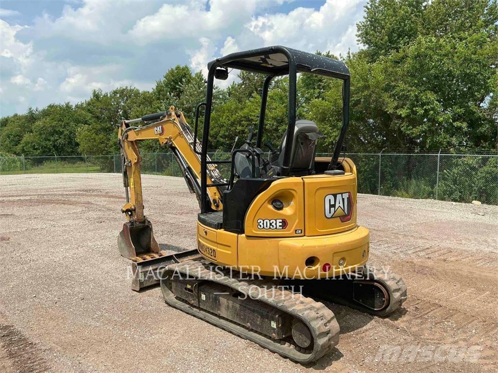 CAT 303ECR 大型油圧ショベル12t以上（パワーショベル・ユンボ）