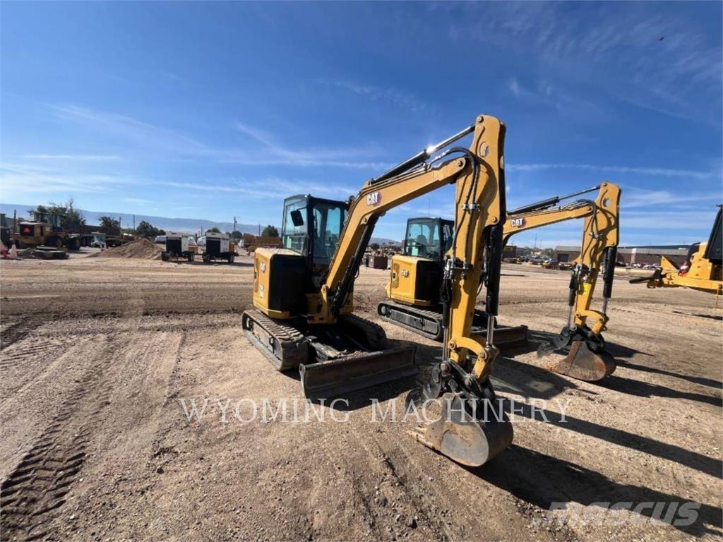 CAT 304 大型油圧ショベル12t以上（パワーショベル・ユンボ）