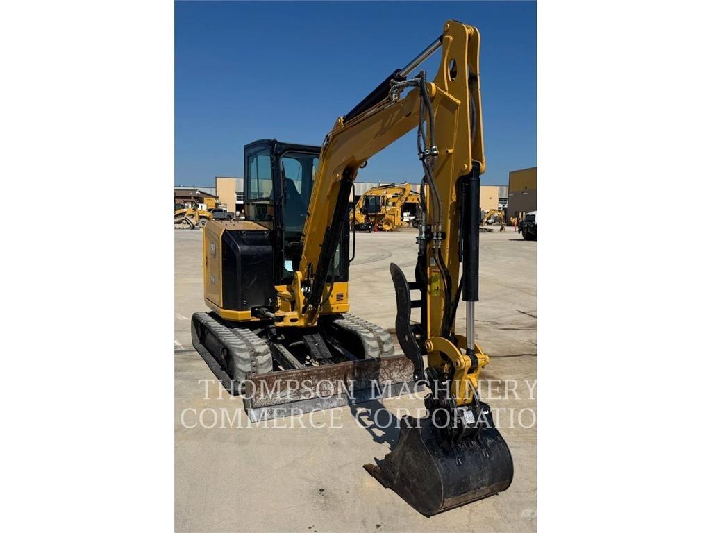 CAT 304 大型油圧ショベル12t以上（パワーショベル・ユンボ）