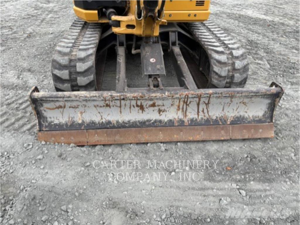 CAT 304-07 大型油圧ショベル12t以上（パワーショベル・ユンボ）