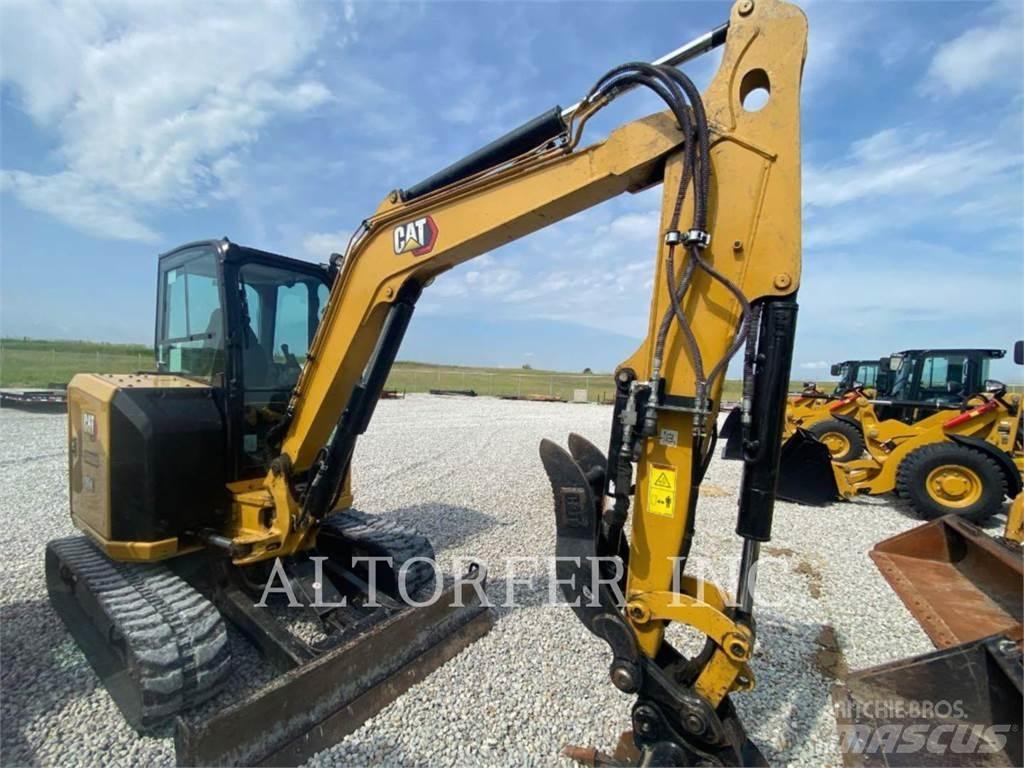 CAT 304-07 TH 大型油圧ショベル12t以上（パワーショベル・ユンボ）