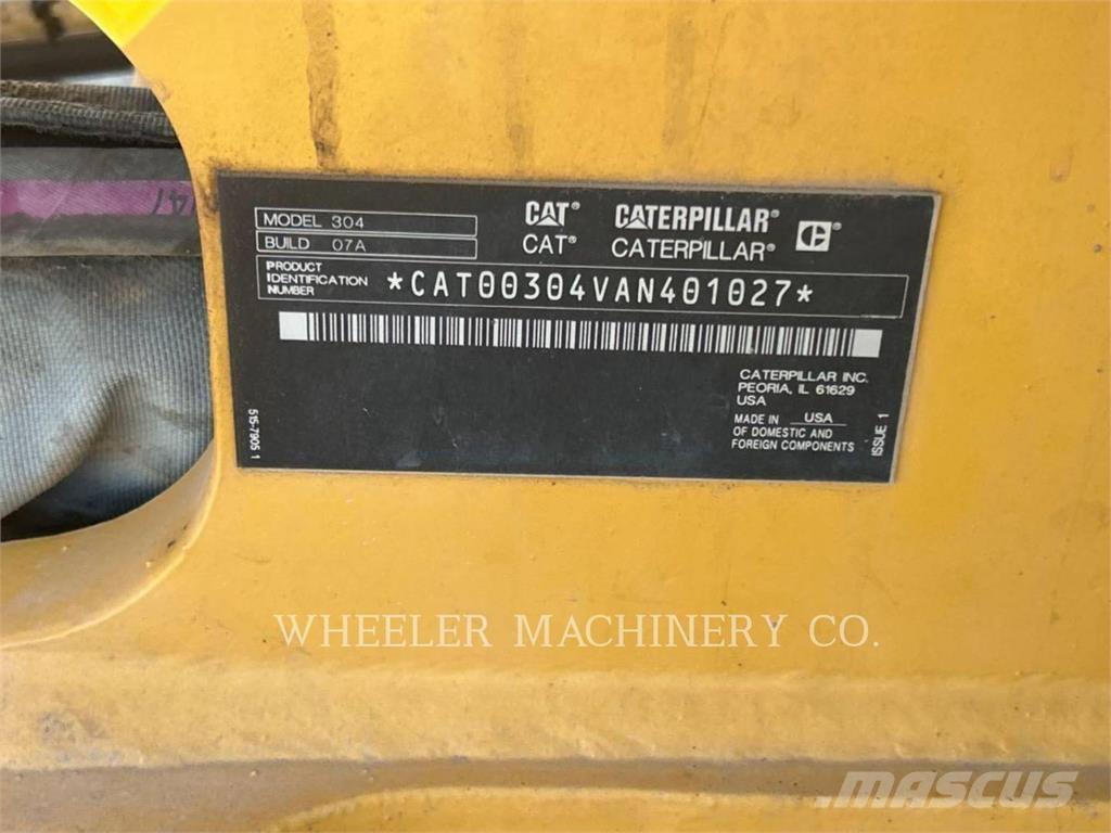 CAT 304 C1 TH 大型油圧ショベル12t以上（パワーショベル・ユンボ）