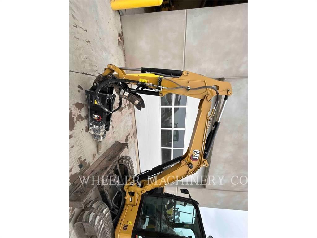 CAT 304 C3 TH 大型油圧ショベル12t以上（パワーショベル・ユンボ）