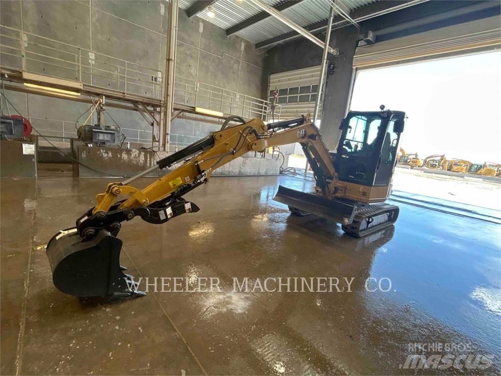 CAT 304 C3 TH 大型油圧ショベル12t以上（パワーショベル・ユンボ）