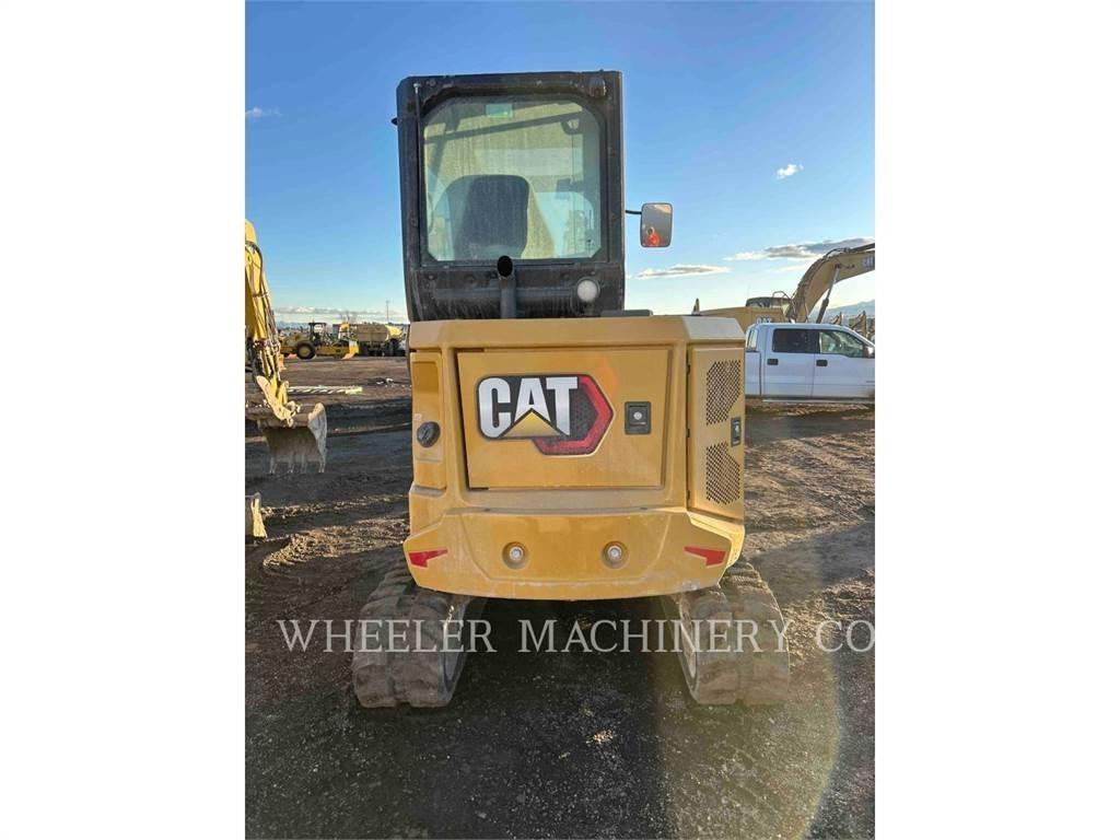 CAT 304 C3 TH 大型油圧ショベル12t以上（パワーショベル・ユンボ）