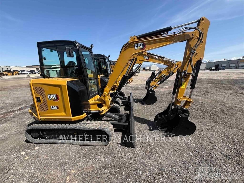 CAT 304 C3 TH 大型油圧ショベル12t以上（パワーショベル・ユンボ）