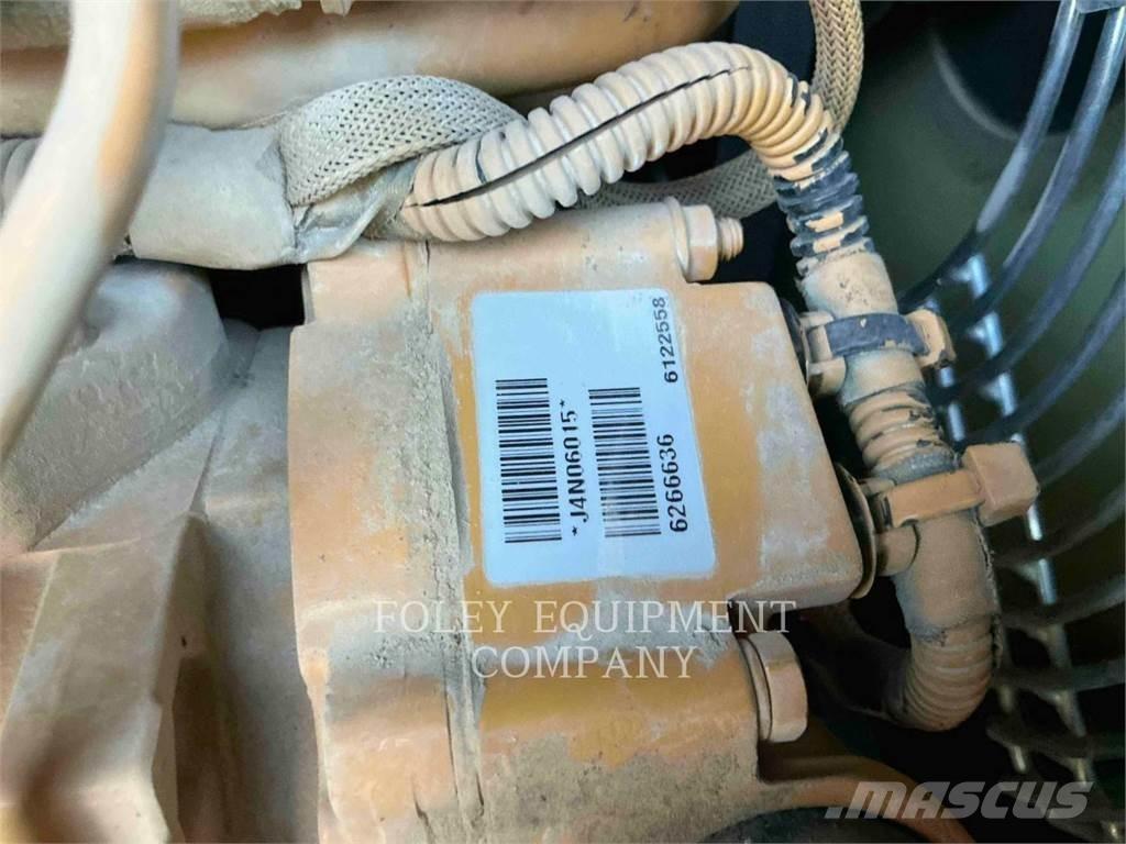 CAT 30407 大型油圧ショベル12t以上（パワーショベル・ユンボ）