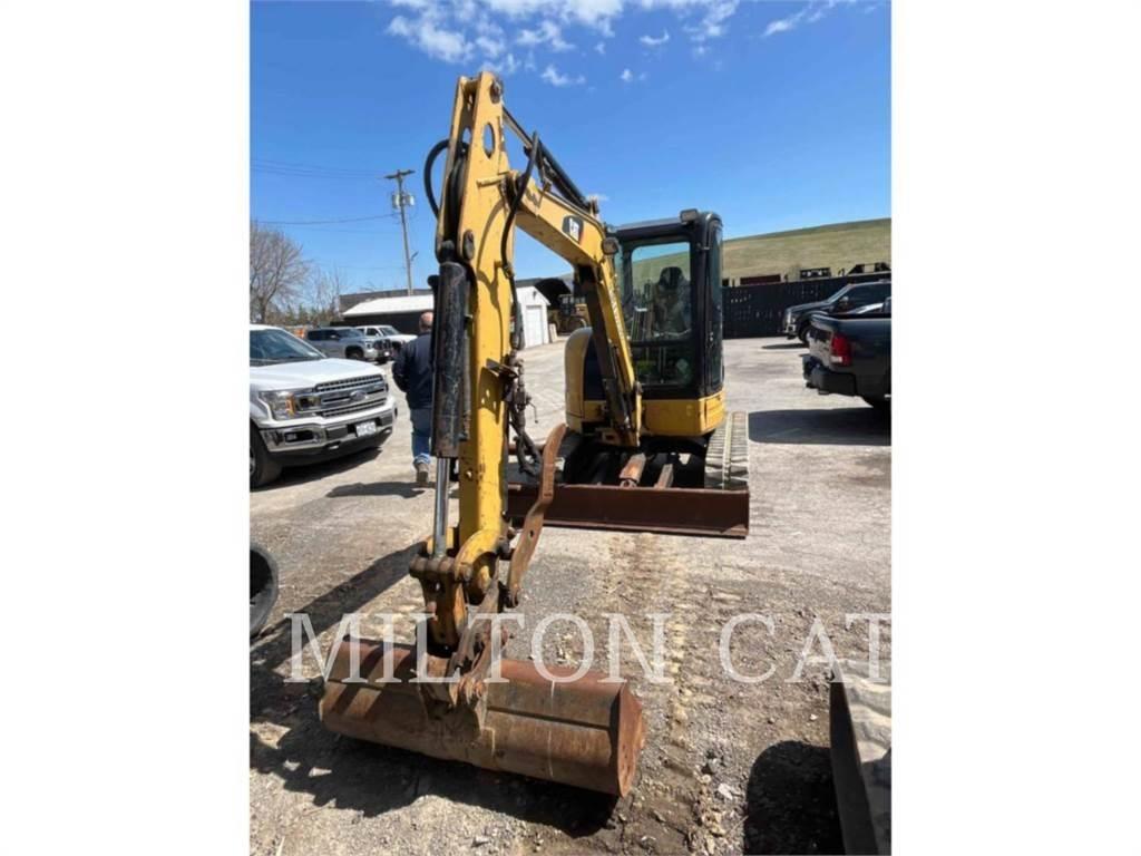 CAT 304DCR 大型油圧ショベル12t以上（パワーショベル・ユンボ）