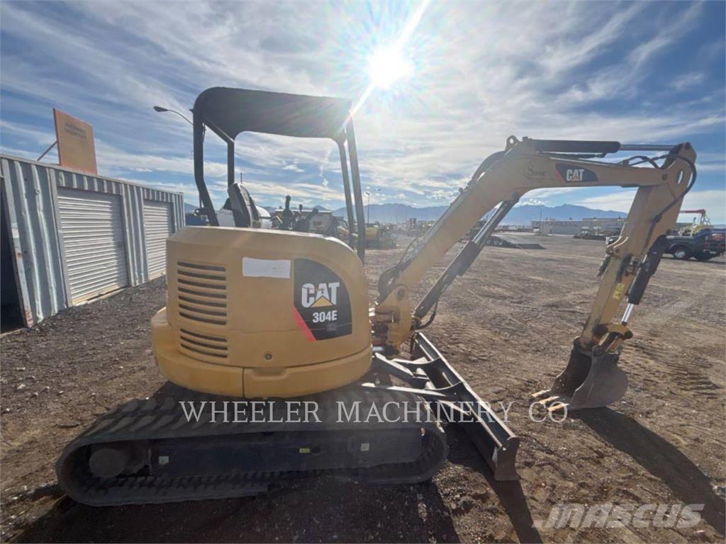 CAT 304E C1 TH 大型油圧ショベル12t以上（パワーショベル・ユンボ）