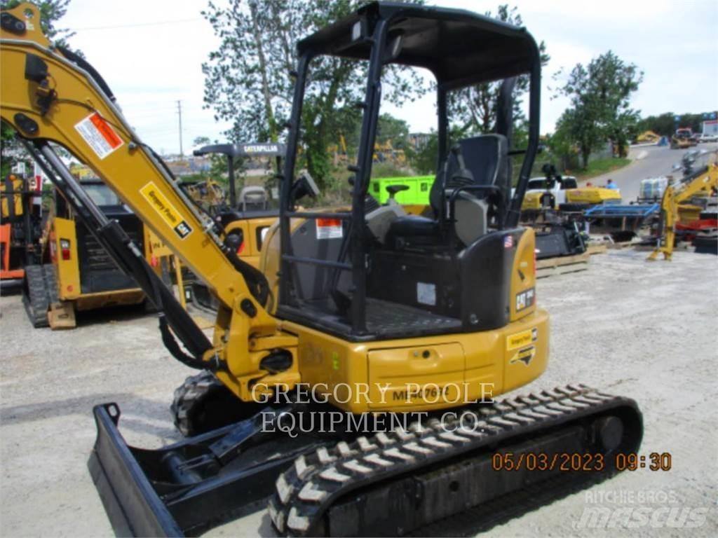 CAT 304E CR 大型油圧ショベル12t以上（パワーショベル・ユンボ）