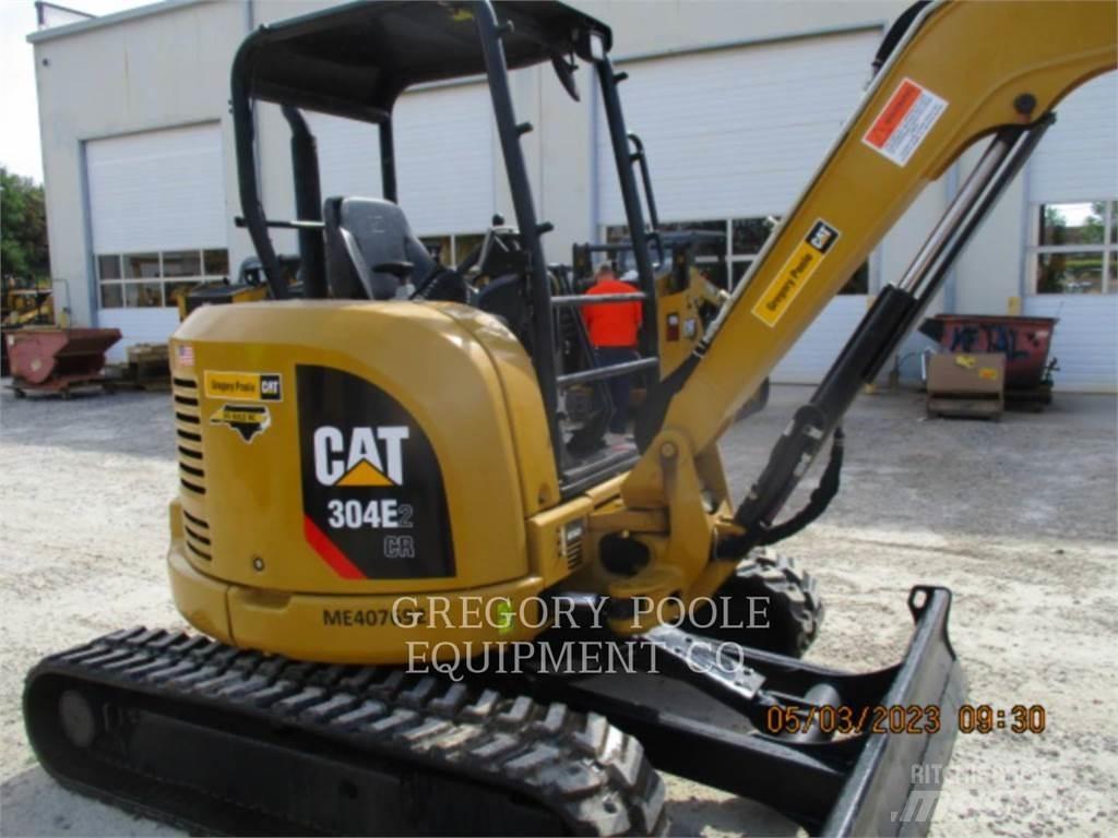 CAT 304E CR 大型油圧ショベル12t以上（パワーショベル・ユンボ）