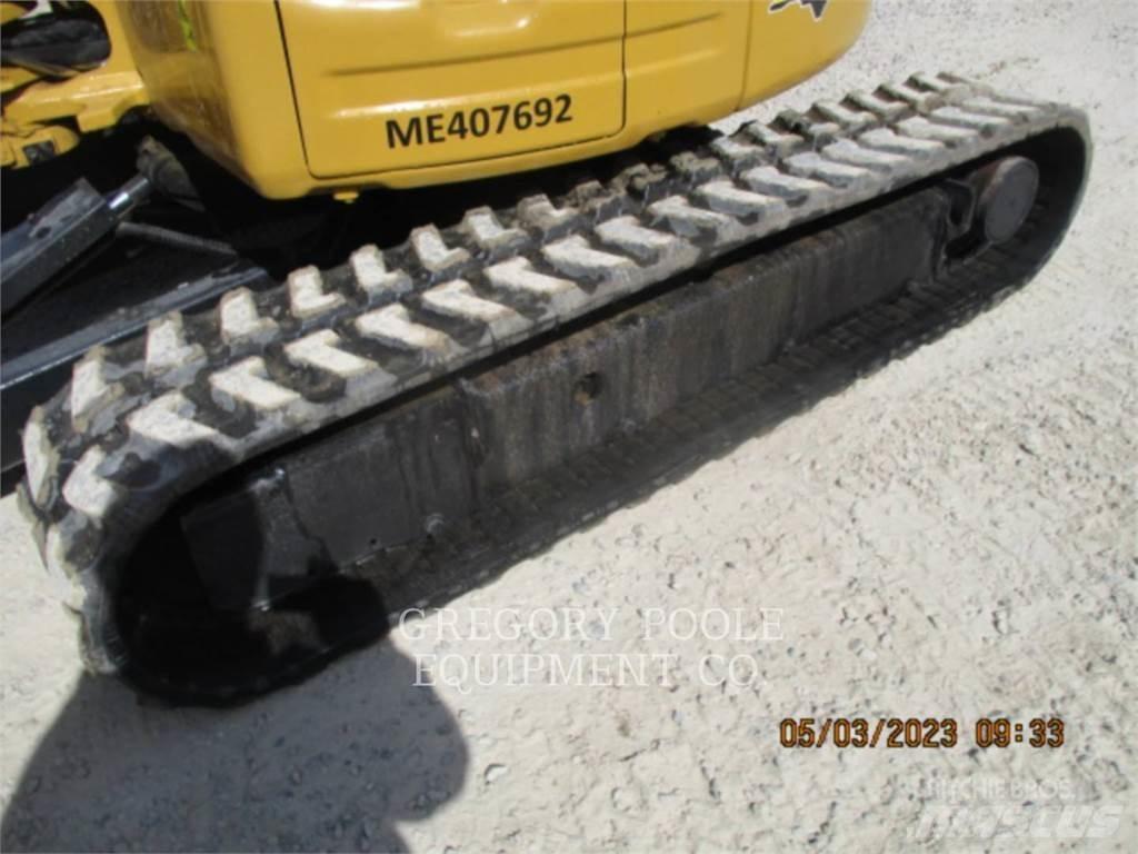 CAT 304E CR 大型油圧ショベル12t以上（パワーショベル・ユンボ）