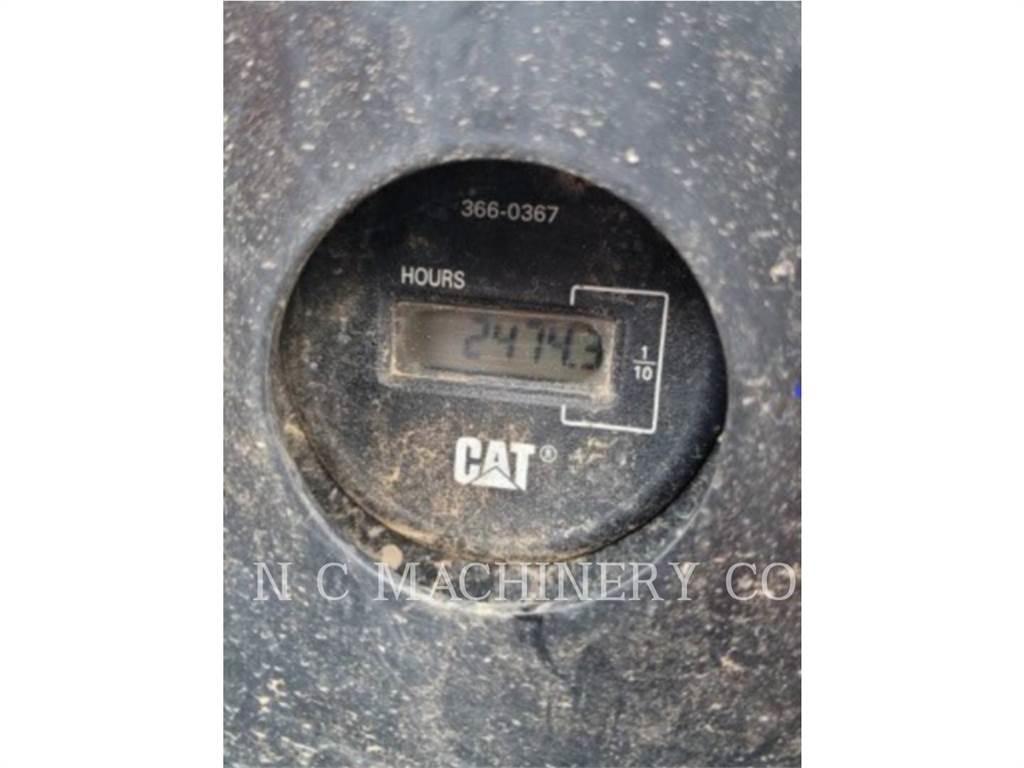 CAT 304E2 CRCB 大型油圧ショベル12t以上（パワーショベル・ユンボ）
