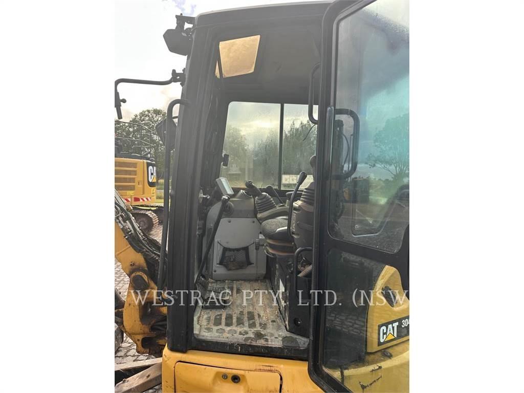 CAT 304E2CR 大型油圧ショベル12t以上（パワーショベル・ユンボ）