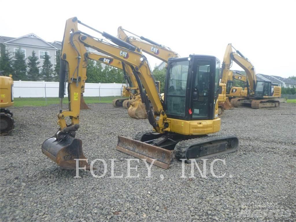 CAT 304E2CR 大型油圧ショベル12t以上（パワーショベル・ユンボ）