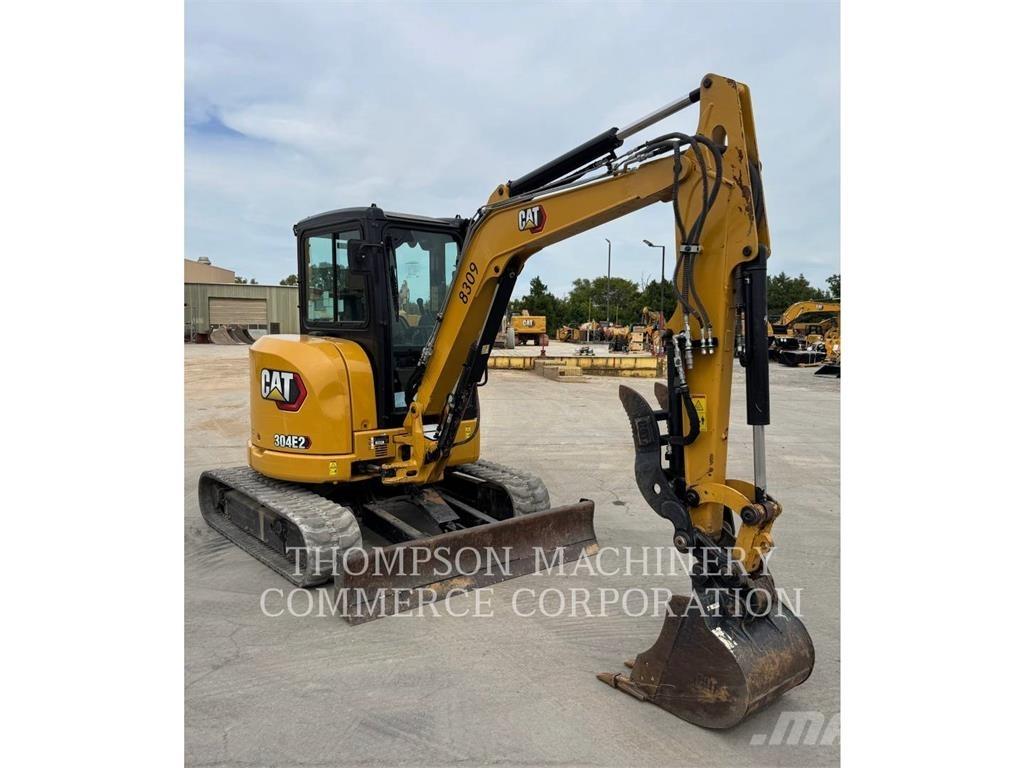 CAT 304E2CR 大型油圧ショベル12t以上（パワーショベル・ユンボ）
