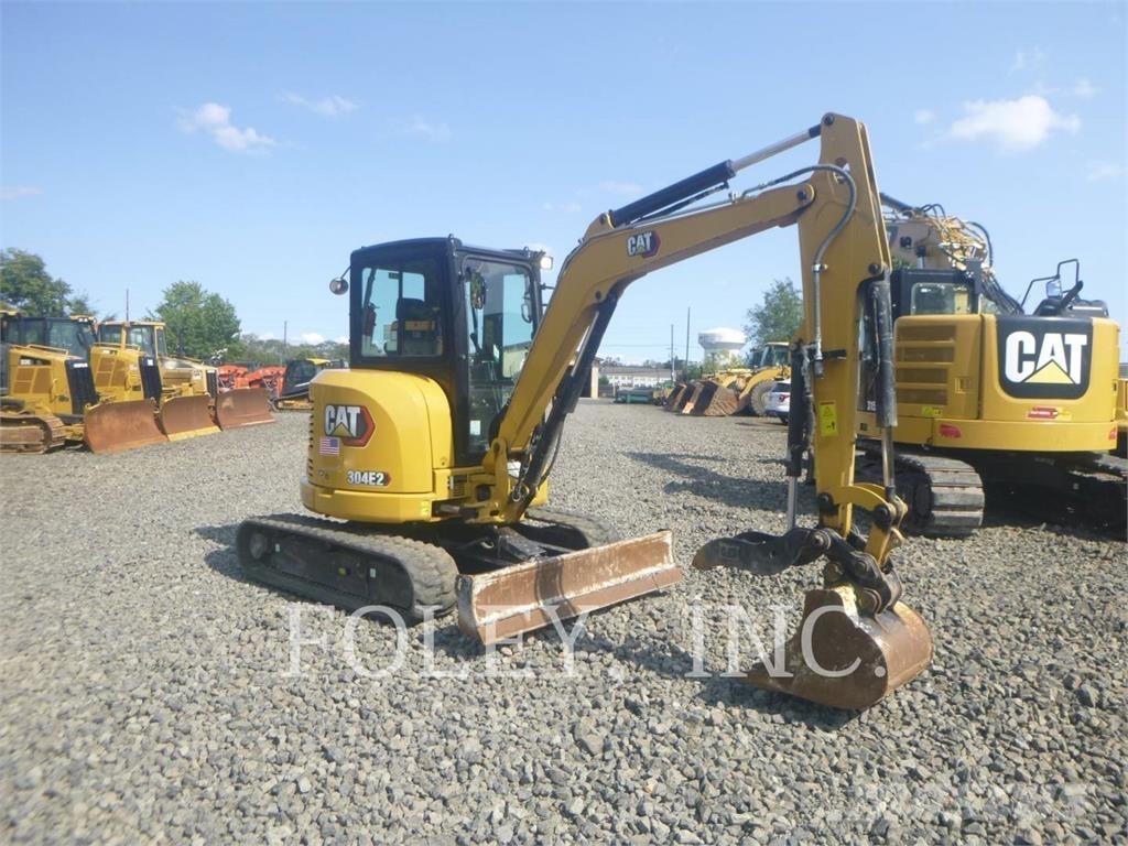 CAT 304E2CR 大型油圧ショベル12t以上（パワーショベル・ユンボ）