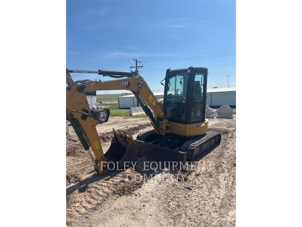 CAT 304E2LC 大型油圧ショベル12t以上（パワーショベル・ユンボ）