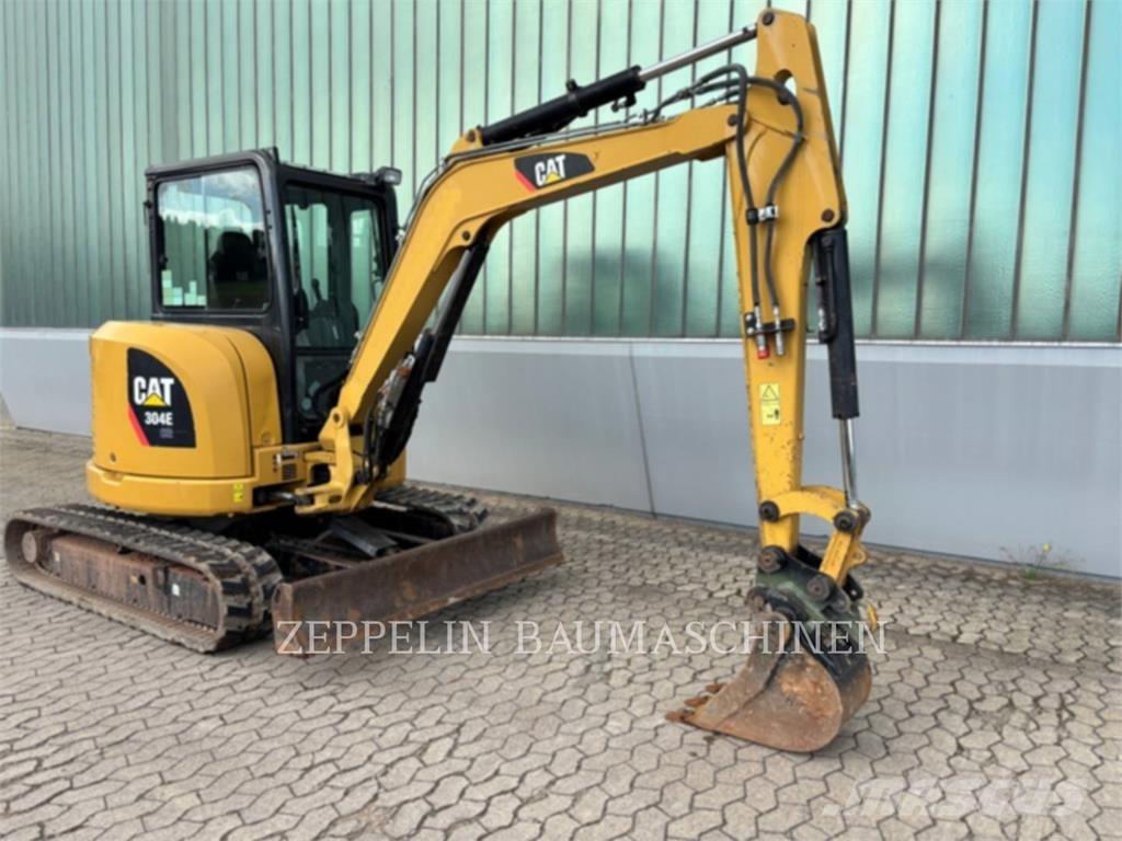 CAT 304ECR 大型油圧ショベル12t以上（パワーショベル・ユンボ）