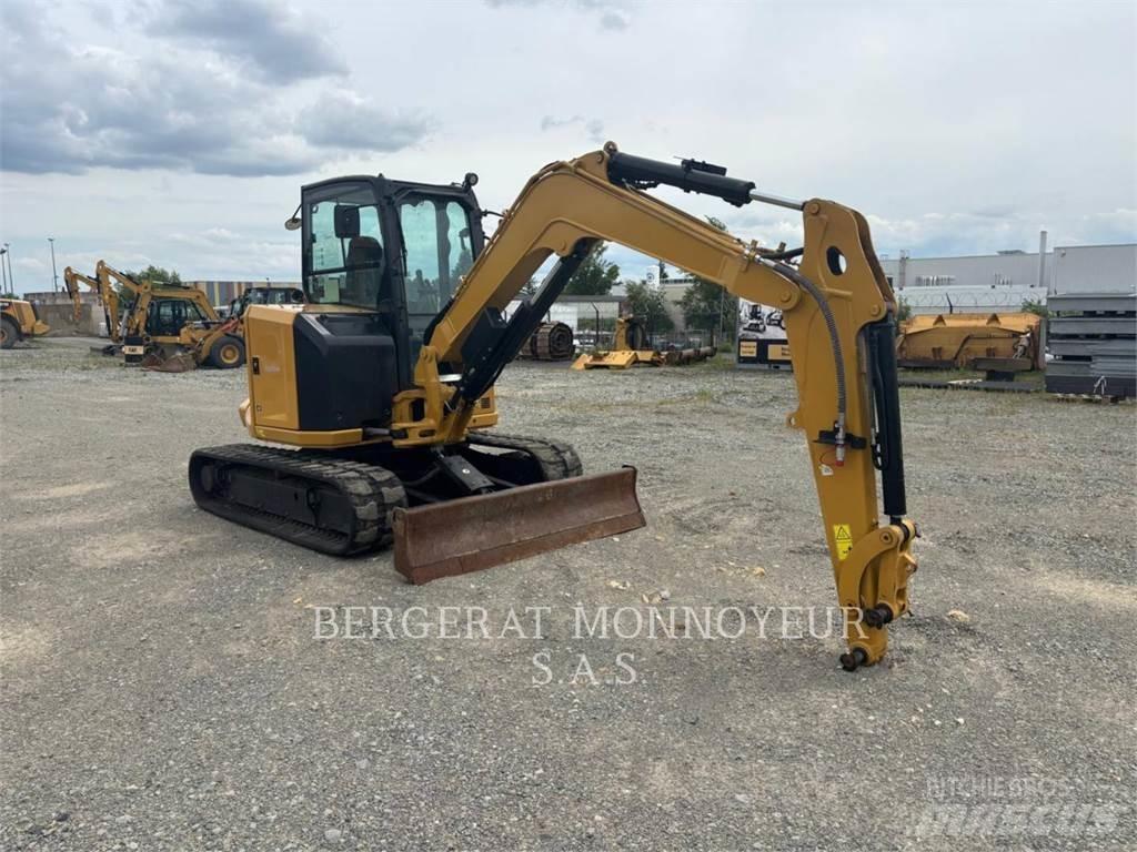 CAT 305 大型油圧ショベル12t以上（パワーショベル・ユンボ）