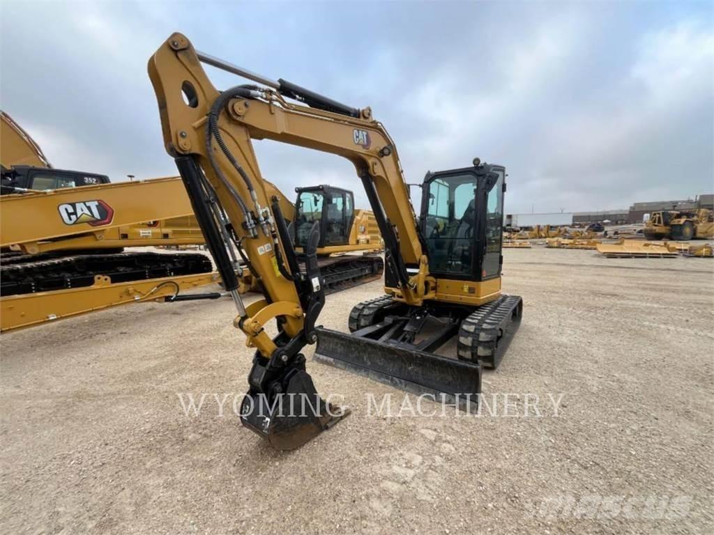 CAT 305 大型油圧ショベル12t以上（パワーショベル・ユンボ）