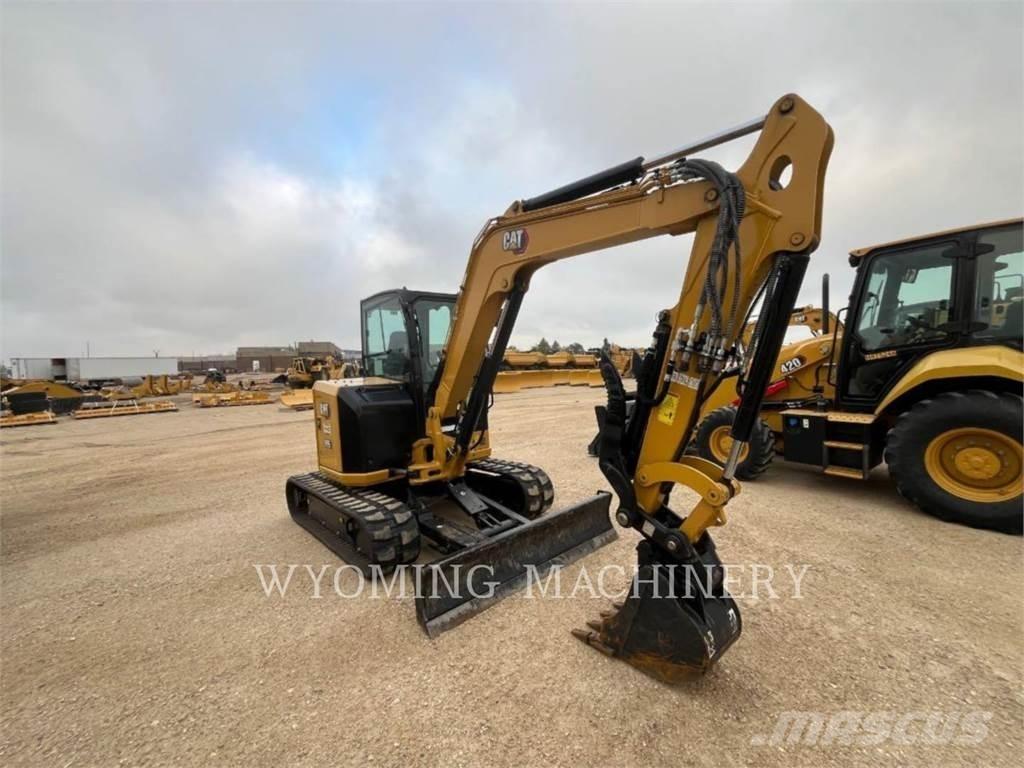 CAT 305 大型油圧ショベル12t以上（パワーショベル・ユンボ）