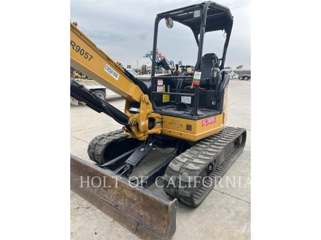 CAT 305 大型油圧ショベル12t以上（パワーショベル・ユンボ）