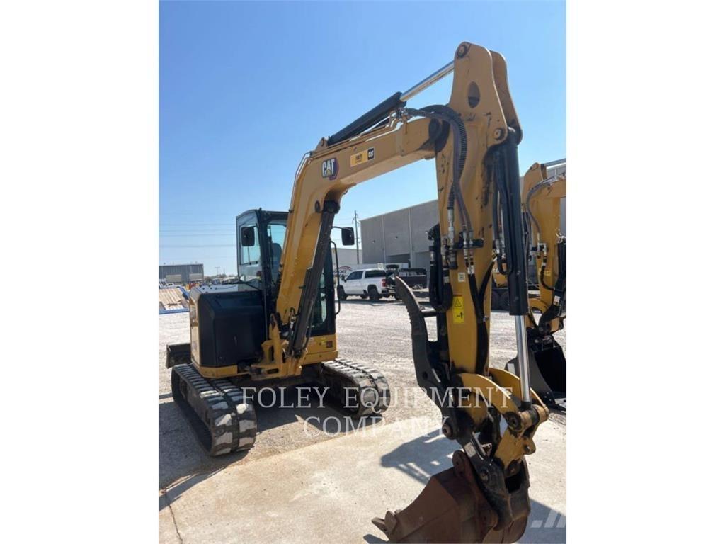 CAT 305-07LC 大型油圧ショベル12t以上（パワーショベル・ユンボ）