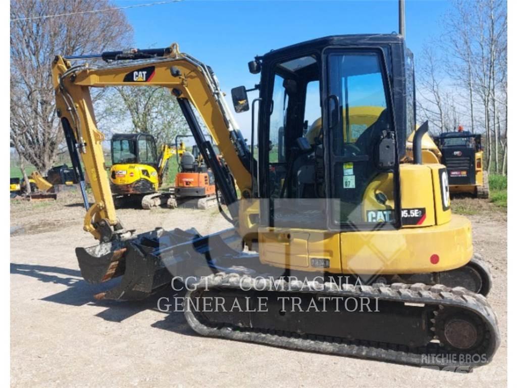 CAT 305.5 E2 大型油圧ショベル12t以上（パワーショベル・ユンボ）