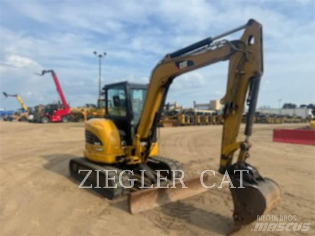 CAT 305.5D 大型油圧ショベル12t以上（パワーショベル・ユンボ）
