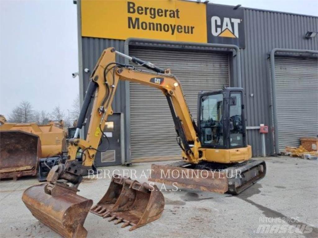 CAT 305.5E2 大型油圧ショベル12t以上（パワーショベル・ユンボ）