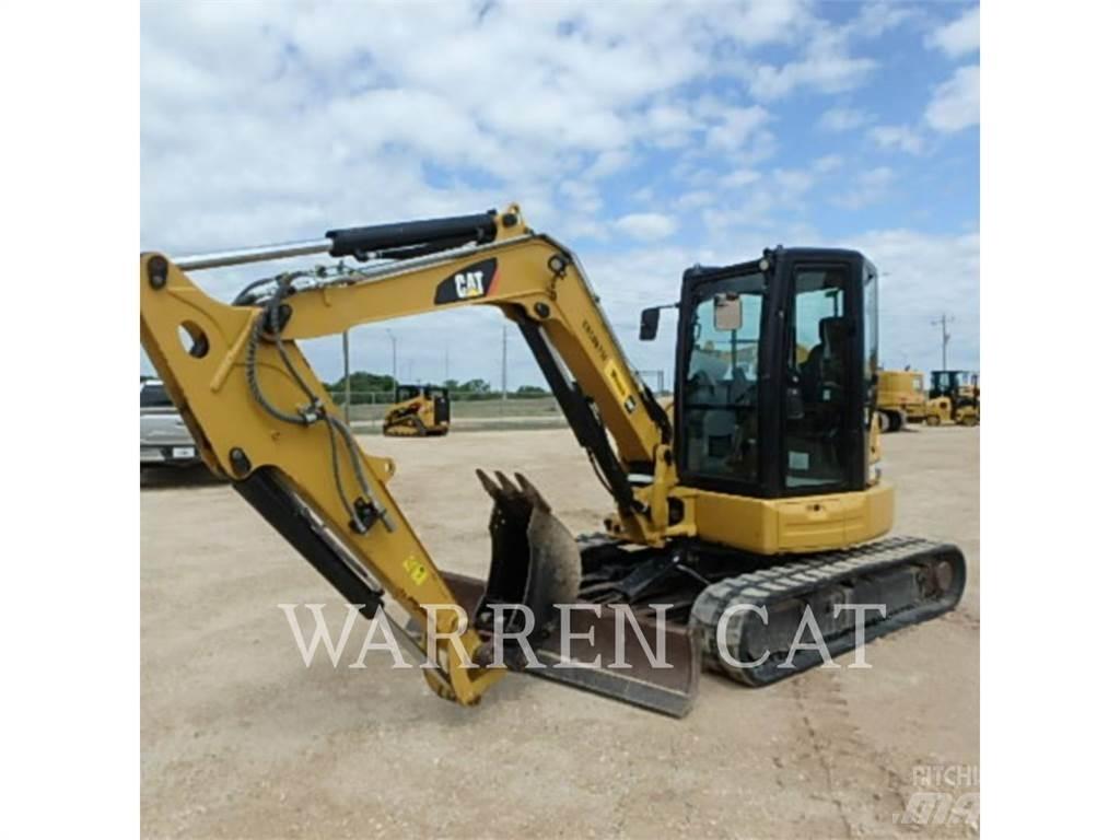 CAT 305.5E2 大型油圧ショベル12t以上（パワーショベル・ユンボ）