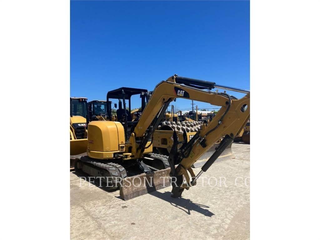 CAT 305.5E2 大型油圧ショベル12t以上（パワーショベル・ユンボ）