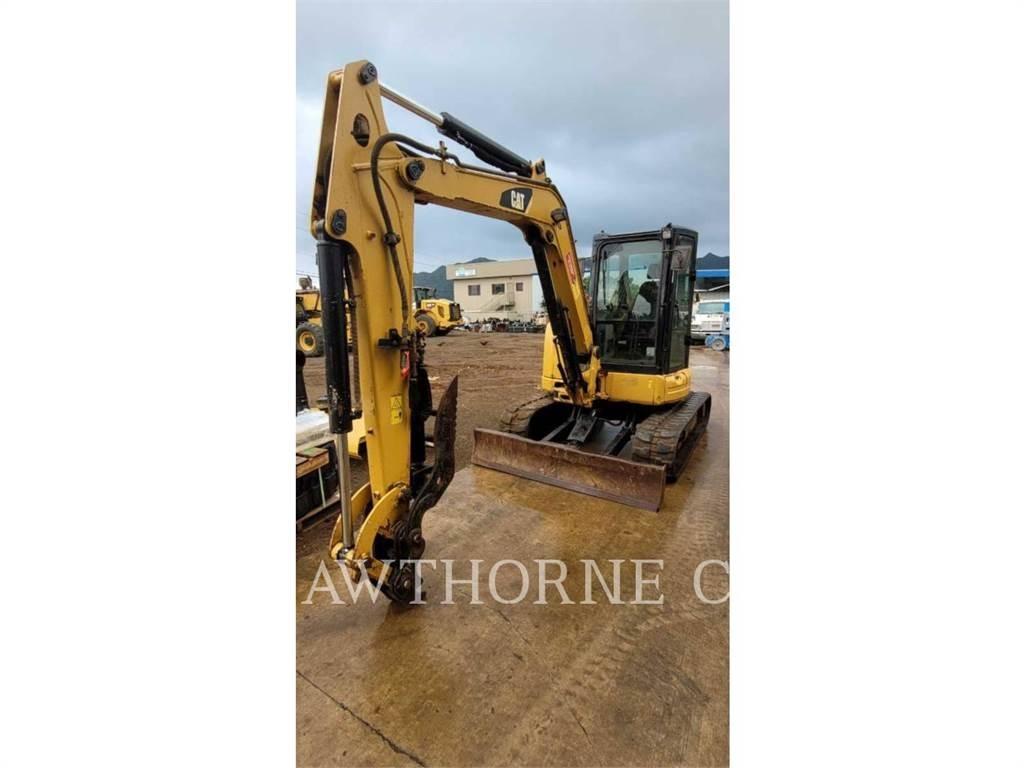 CAT 305.5E2 大型油圧ショベル12t以上（パワーショベル・ユンボ）