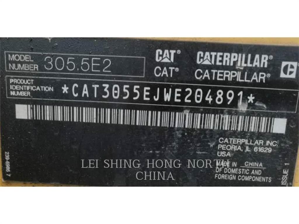 CAT 305.5E2 大型油圧ショベル12t以上（パワーショベル・ユンボ）