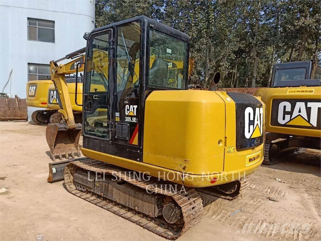 CAT 305.5E2 大型油圧ショベル12t以上（パワーショベル・ユンボ）