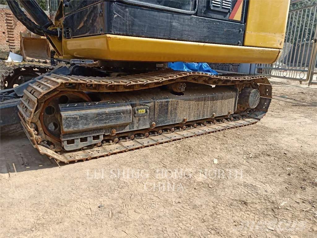 CAT 305.5E2 大型油圧ショベル12t以上（パワーショベル・ユンボ）