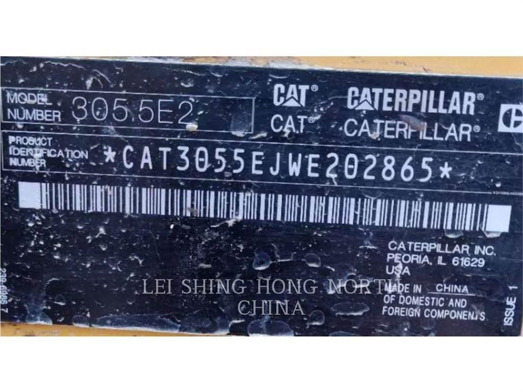 CAT 305.5E2 大型油圧ショベル12t以上（パワーショベル・ユンボ）