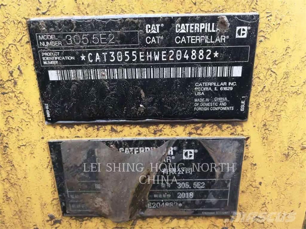 CAT 305.5E2 大型油圧ショベル12t以上（パワーショベル・ユンボ）