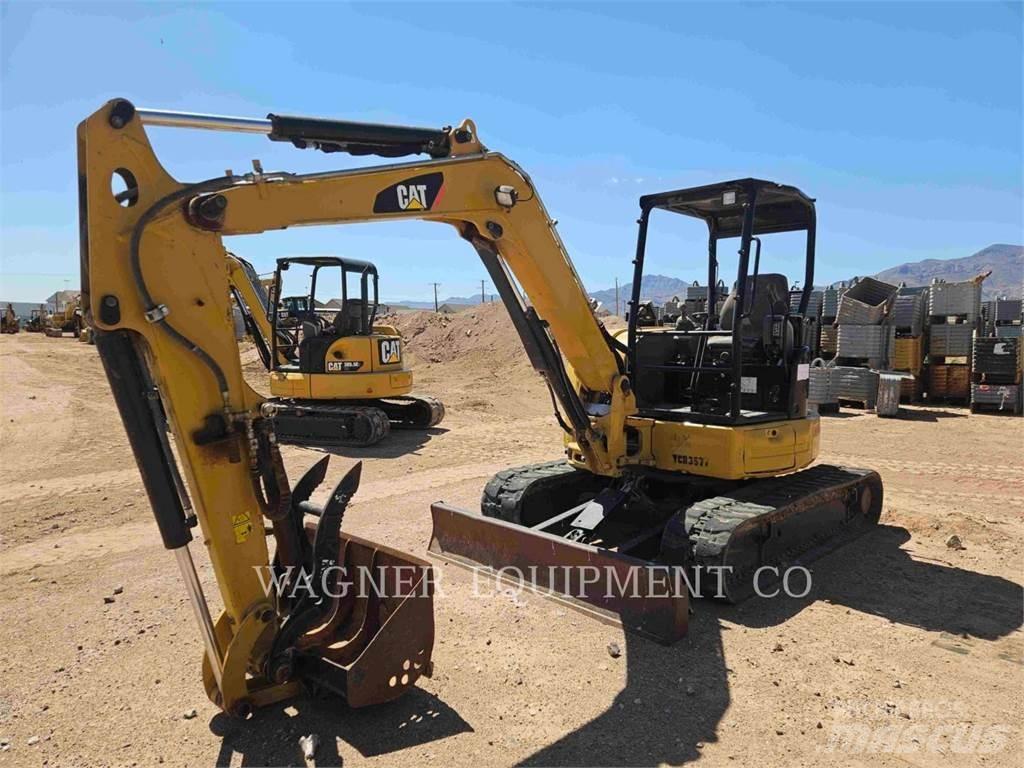 CAT 305.5E2 TB 大型油圧ショベル12t以上（パワーショベル・ユンボ）